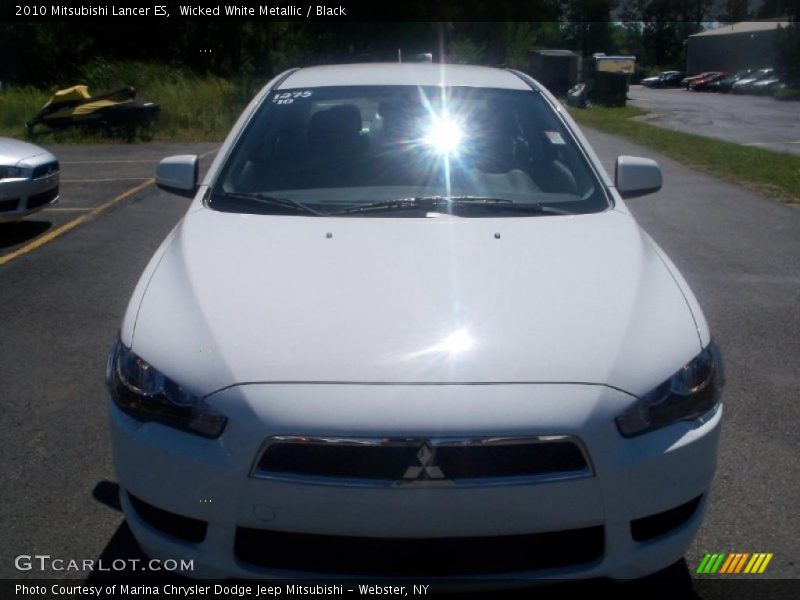 Wicked White Metallic / Black 2010 Mitsubishi Lancer ES