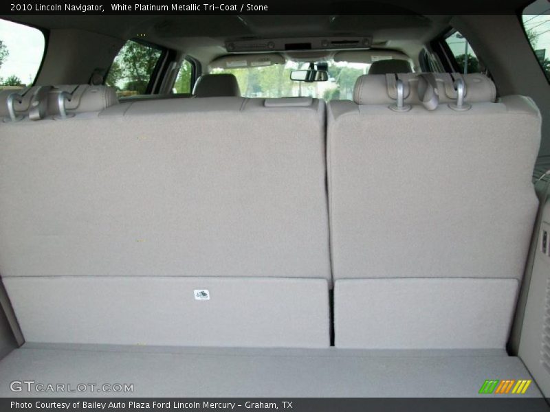 White Platinum Metallic Tri-Coat / Stone 2010 Lincoln Navigator