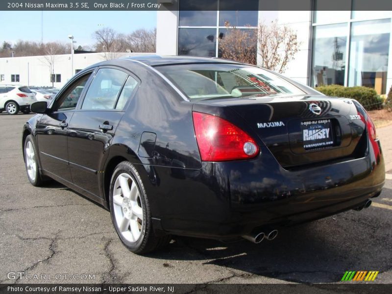 Onyx Black / Frost Gray 2004 Nissan Maxima 3.5 SE