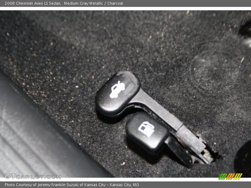 Medium Gray Metallic / Charcoal 2008 Chevrolet Aveo LS Sedan