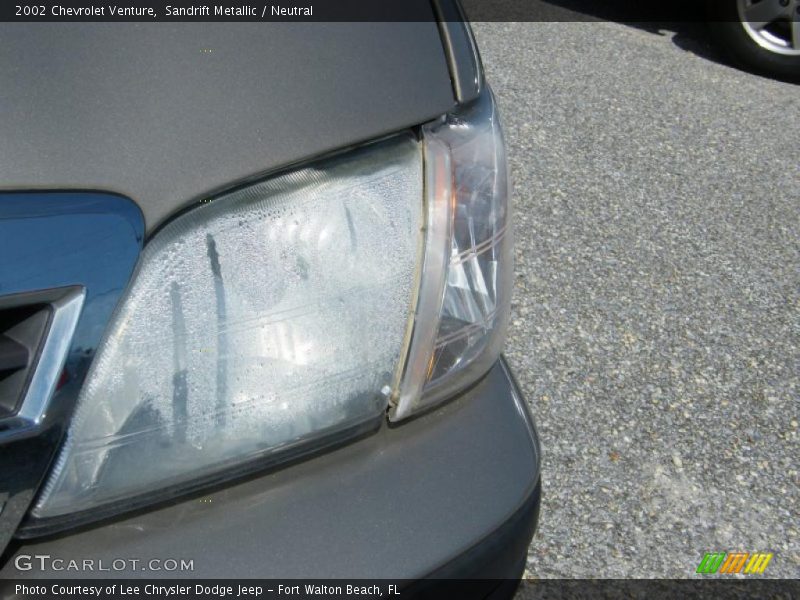 Sandrift Metallic / Neutral 2002 Chevrolet Venture