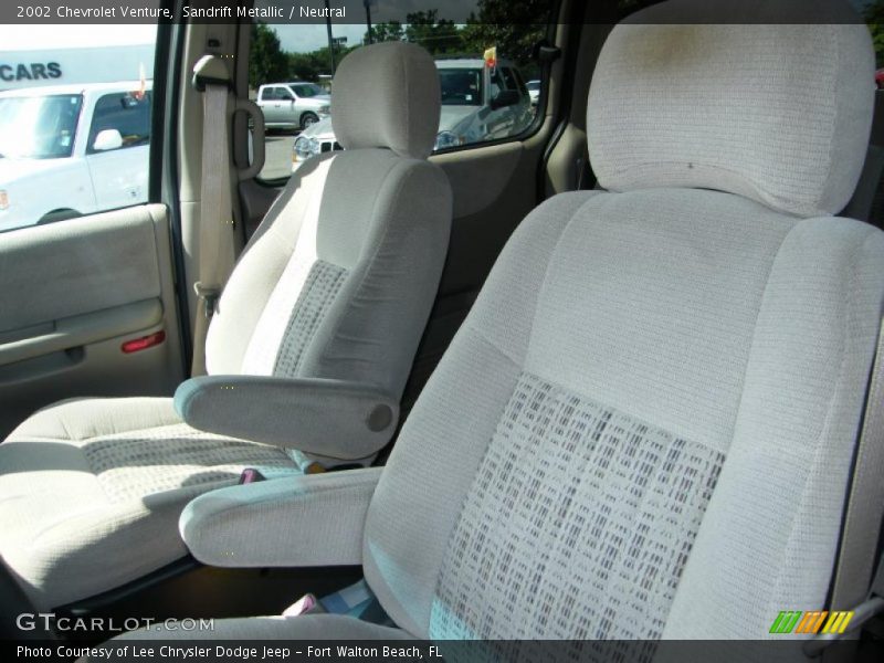 Sandrift Metallic / Neutral 2002 Chevrolet Venture