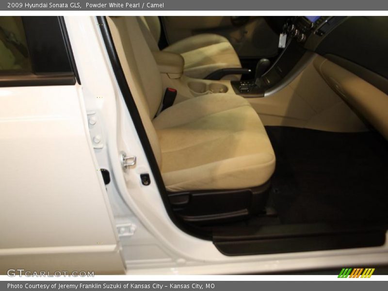 Powder White Pearl / Camel 2009 Hyundai Sonata GLS