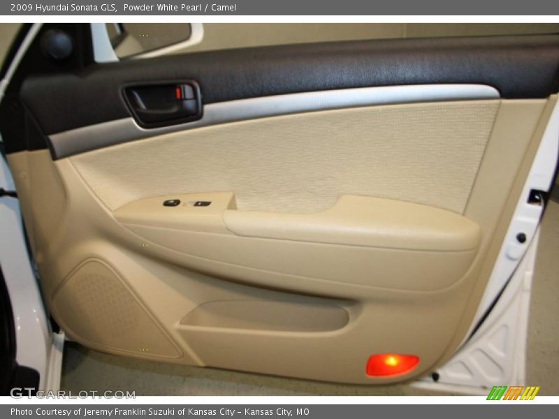 Powder White Pearl / Camel 2009 Hyundai Sonata GLS