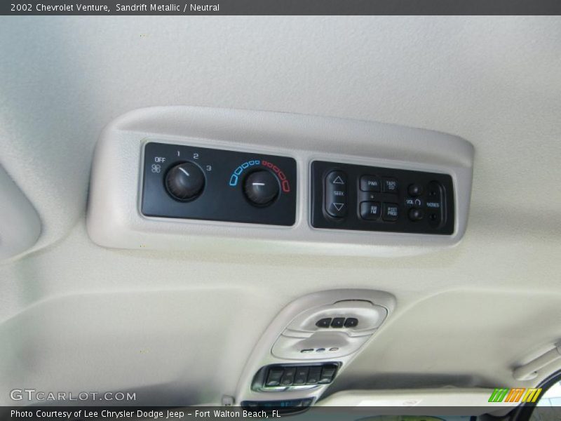 Sandrift Metallic / Neutral 2002 Chevrolet Venture