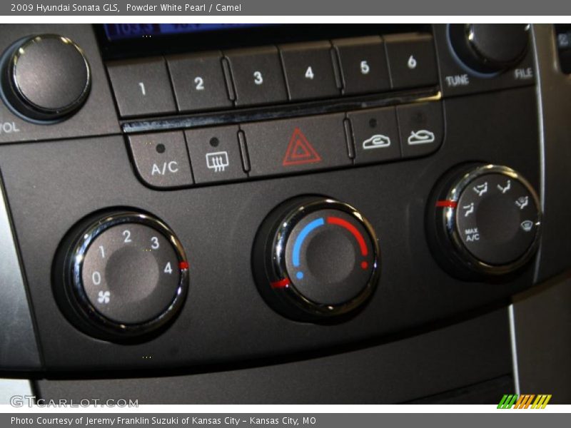 Powder White Pearl / Camel 2009 Hyundai Sonata GLS