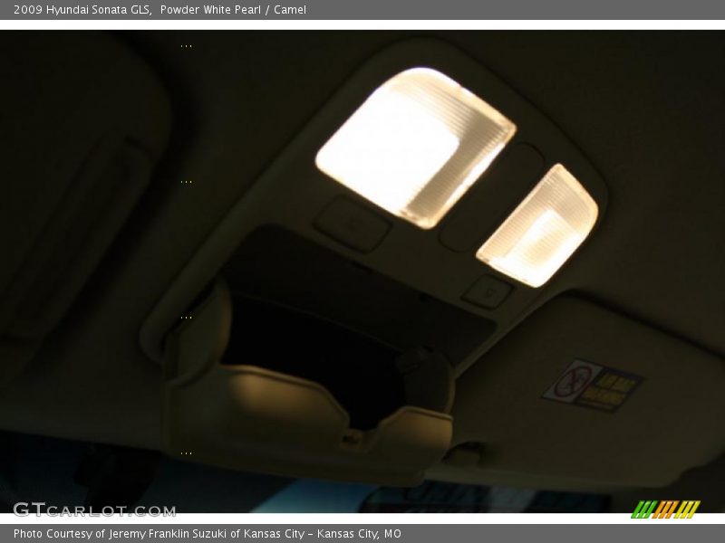 Powder White Pearl / Camel 2009 Hyundai Sonata GLS