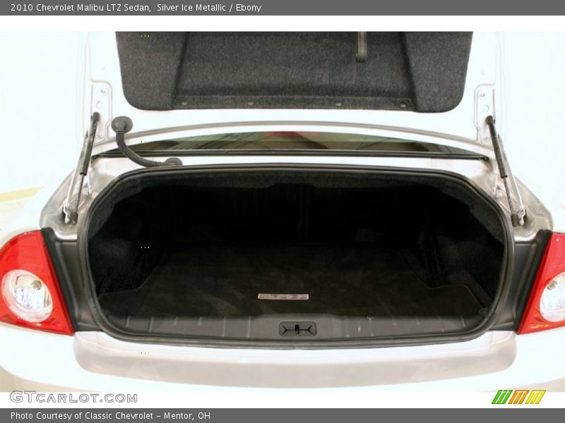 Silver Ice Metallic / Ebony 2010 Chevrolet Malibu LTZ Sedan