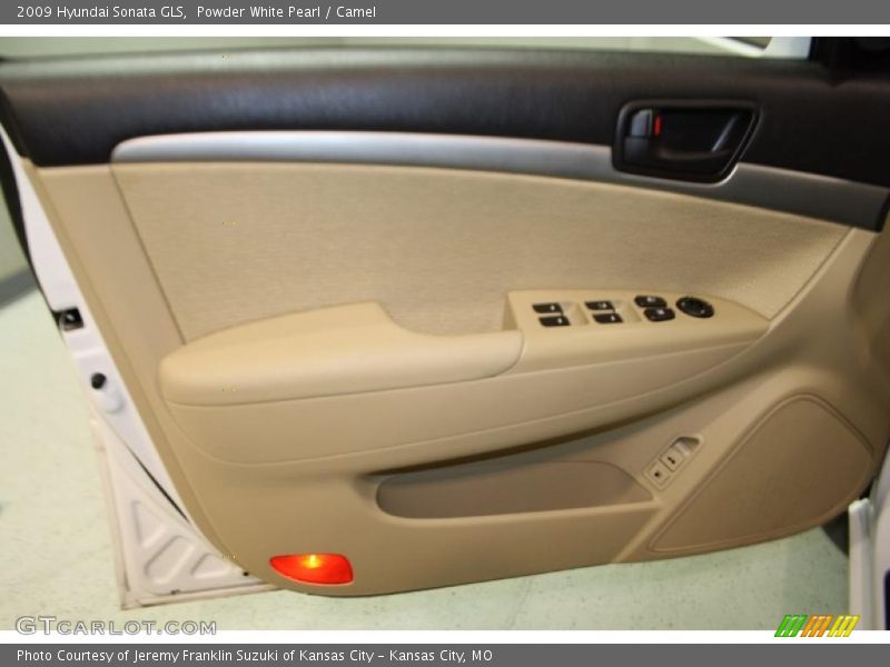 Powder White Pearl / Camel 2009 Hyundai Sonata GLS
