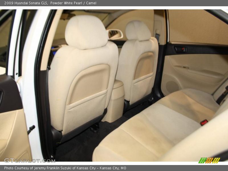 Powder White Pearl / Camel 2009 Hyundai Sonata GLS