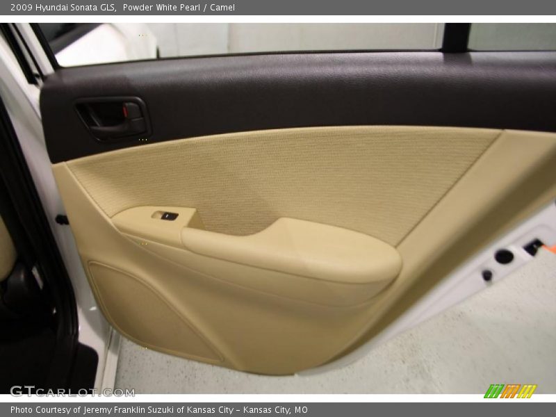 Powder White Pearl / Camel 2009 Hyundai Sonata GLS