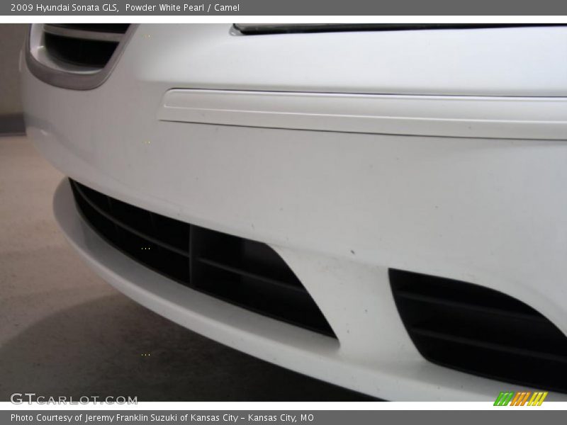 Powder White Pearl / Camel 2009 Hyundai Sonata GLS