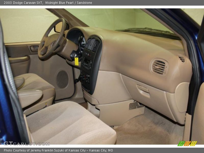 Midnight Blue Pearl / Sandstone 2003 Dodge Caravan SXT