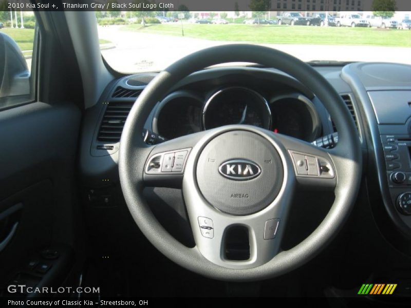 Titanium Gray / Black Soul Logo Cloth 2010 Kia Soul +