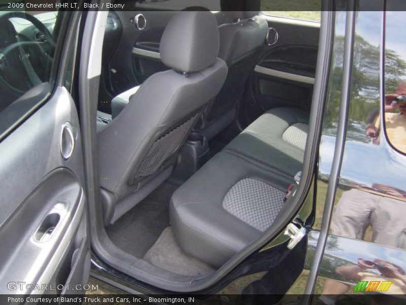 Black / Ebony 2009 Chevrolet HHR LT