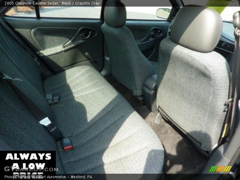 Black / Graphite Gray 2005 Chevrolet Cavalier Sedan
