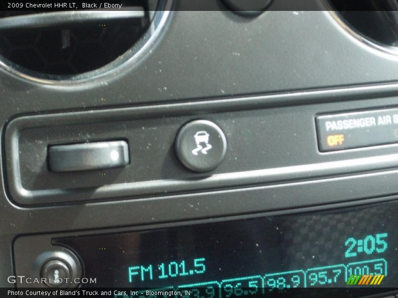 Black / Ebony 2009 Chevrolet HHR LT