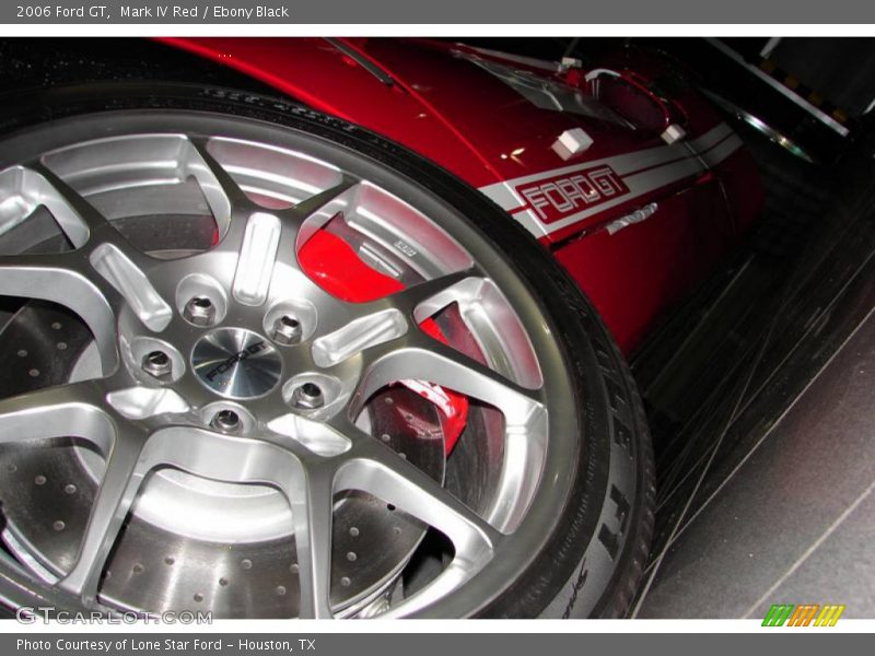 Mark IV Red / Ebony Black 2006 Ford GT