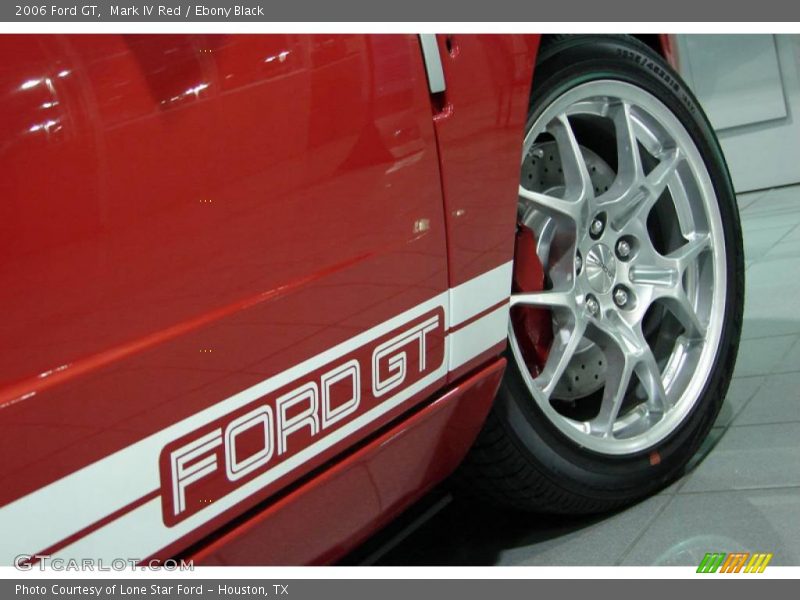 Mark IV Red / Ebony Black 2006 Ford GT