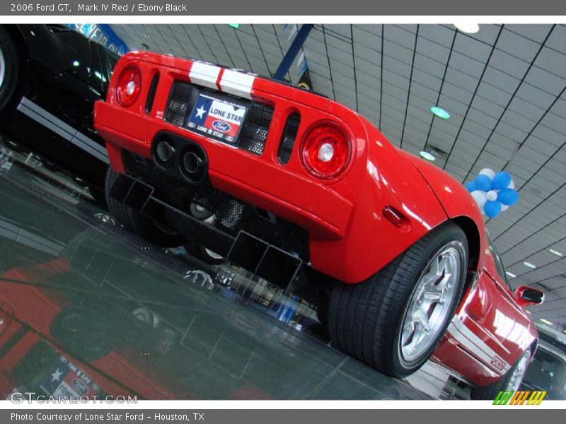 Mark IV Red / Ebony Black 2006 Ford GT