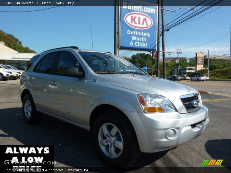 Bright Silver / Gray 2009 Kia Sorento LX