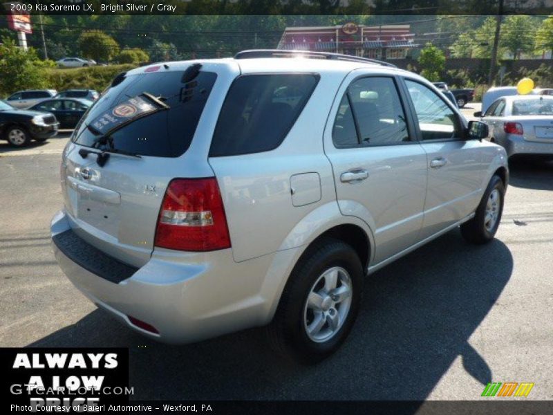 Bright Silver / Gray 2009 Kia Sorento LX
