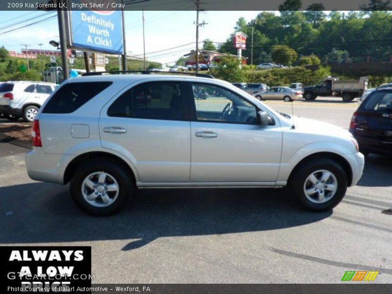Bright Silver / Gray 2009 Kia Sorento LX