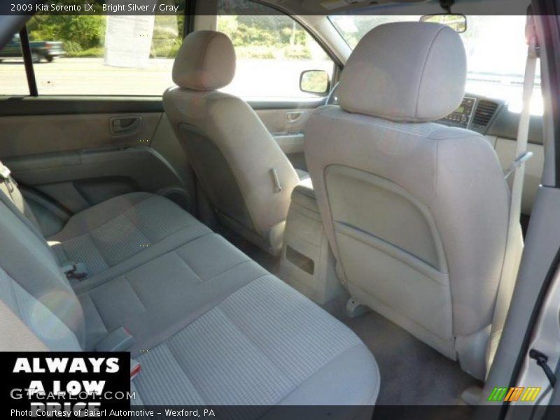 Bright Silver / Gray 2009 Kia Sorento LX