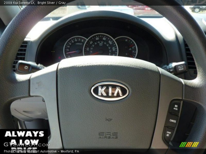 Bright Silver / Gray 2009 Kia Sorento LX