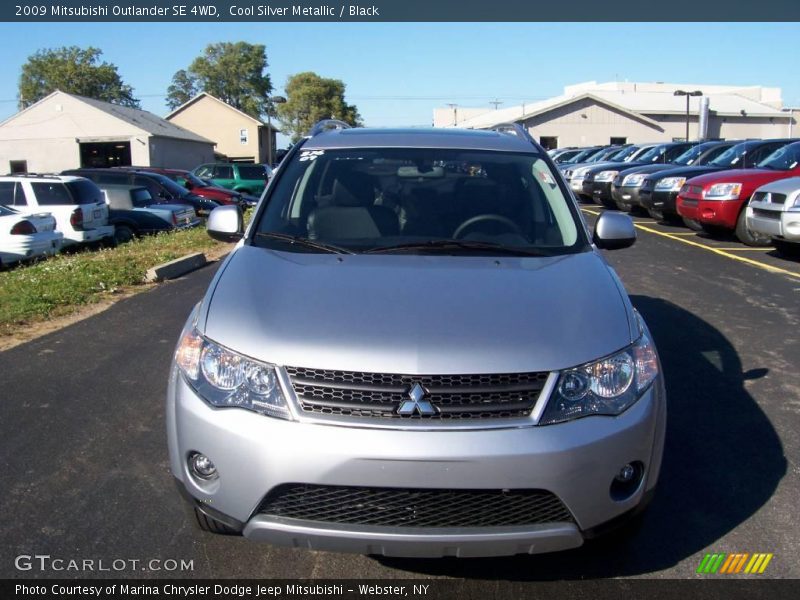 Cool Silver Metallic / Black 2009 Mitsubishi Outlander SE 4WD