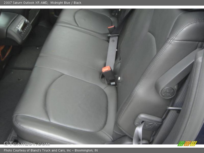 Midnight Blue / Black 2007 Saturn Outlook XR AWD
