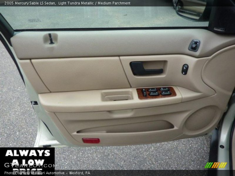 Light Tundra Metallic / Medium Parchment 2005 Mercury Sable LS Sedan