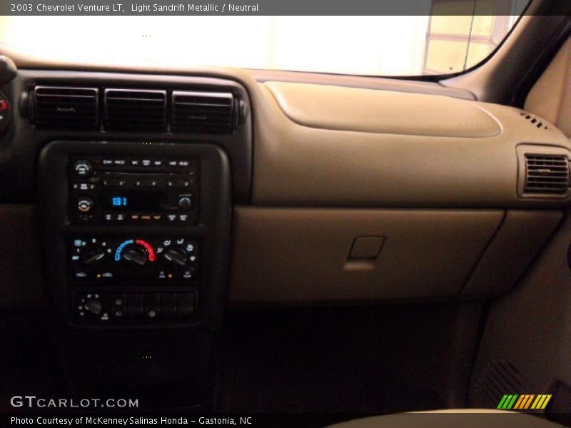 Light Sandrift Metallic / Neutral 2003 Chevrolet Venture LT