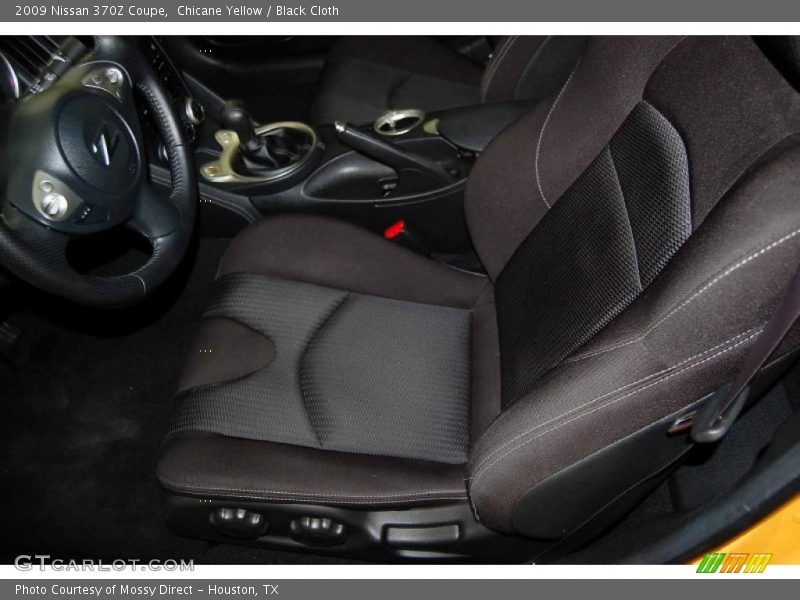 Chicane Yellow / Black Cloth 2009 Nissan 370Z Coupe