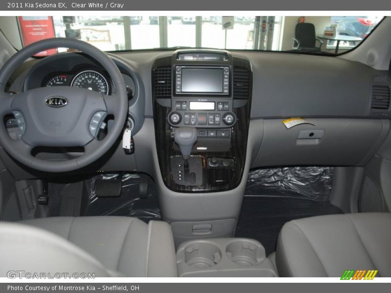Clear White / Gray 2011 Kia Sedona EX