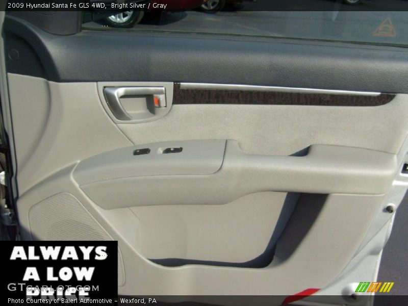 Bright Silver / Gray 2009 Hyundai Santa Fe GLS 4WD