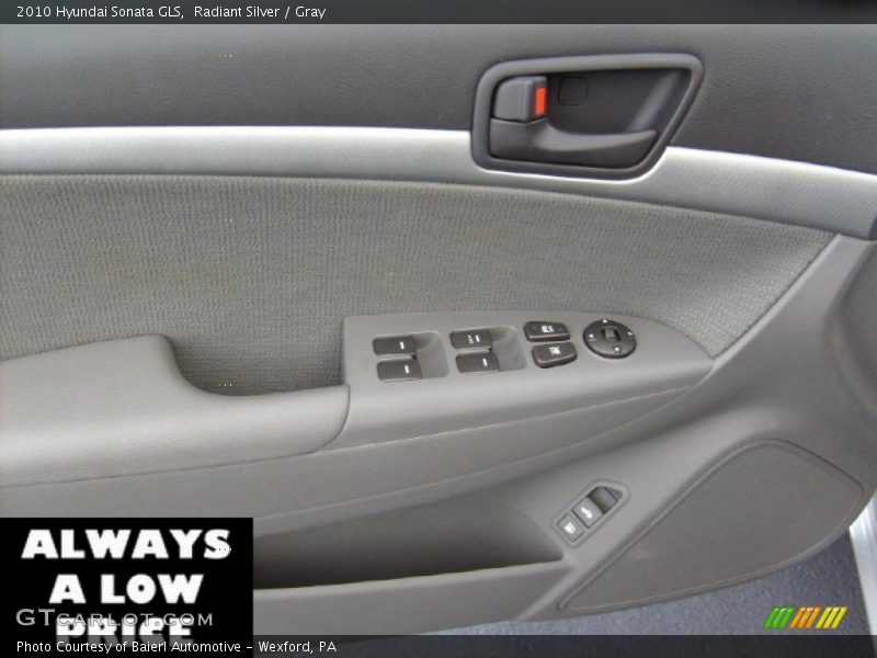 Radiant Silver / Gray 2010 Hyundai Sonata GLS
