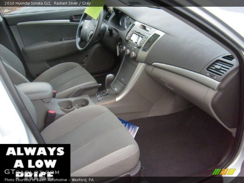 Radiant Silver / Gray 2010 Hyundai Sonata GLS