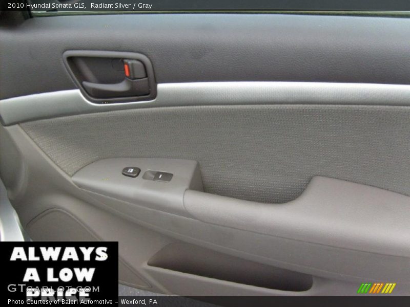 Radiant Silver / Gray 2010 Hyundai Sonata GLS
