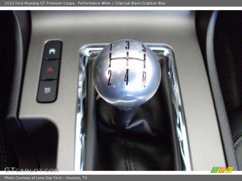 Performance White / Charcoal Black/Grabber Blue 2010 Ford Mustang GT Premium Coupe