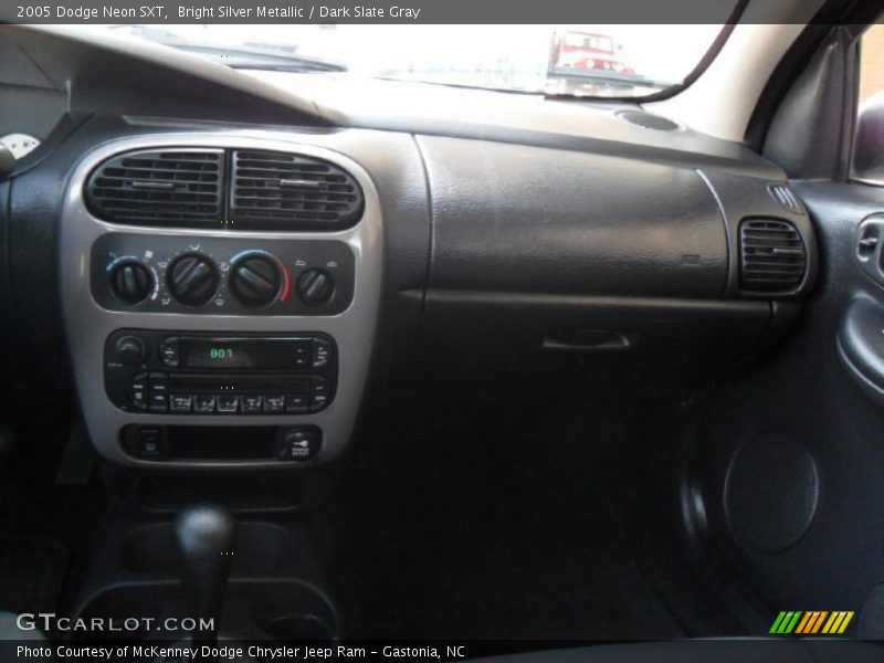 Bright Silver Metallic / Dark Slate Gray 2005 Dodge Neon SXT