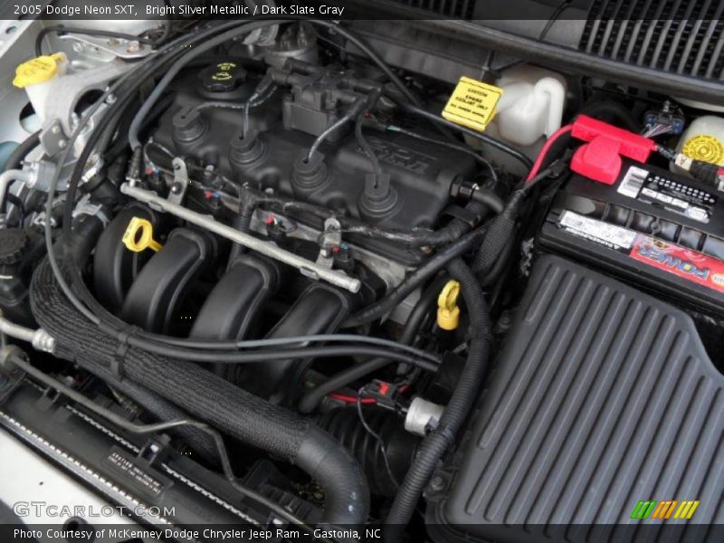 Bright Silver Metallic / Dark Slate Gray 2005 Dodge Neon SXT