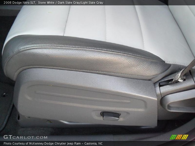 Stone White / Dark Slate Gray/Light Slate Gray 2008 Dodge Nitro SLT