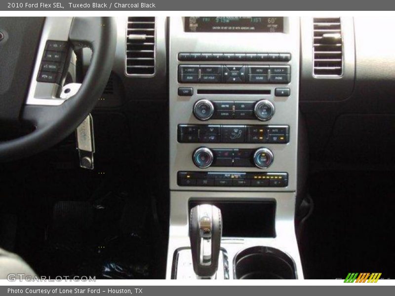Tuxedo Black / Charcoal Black 2010 Ford Flex SEL
