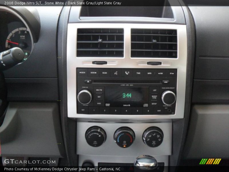 Stone White / Dark Slate Gray/Light Slate Gray 2008 Dodge Nitro SLT