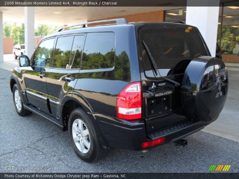 Midnight Black / Charcoal 2006 Mitsubishi Montero Limited 4x4