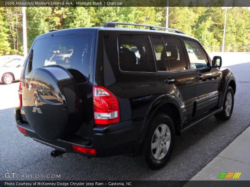 Midnight Black / Charcoal 2006 Mitsubishi Montero Limited 4x4