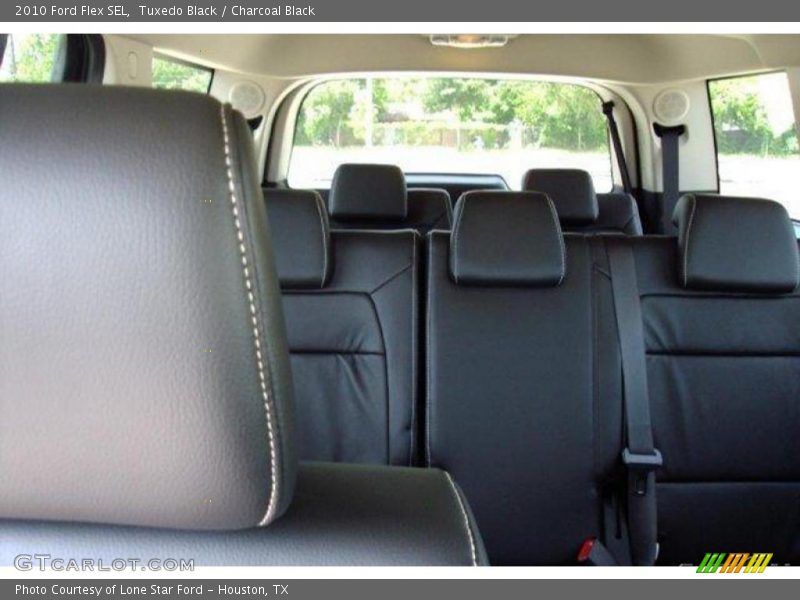 Tuxedo Black / Charcoal Black 2010 Ford Flex SEL