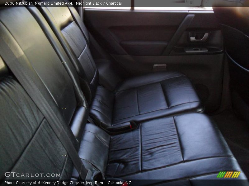 Midnight Black / Charcoal 2006 Mitsubishi Montero Limited 4x4