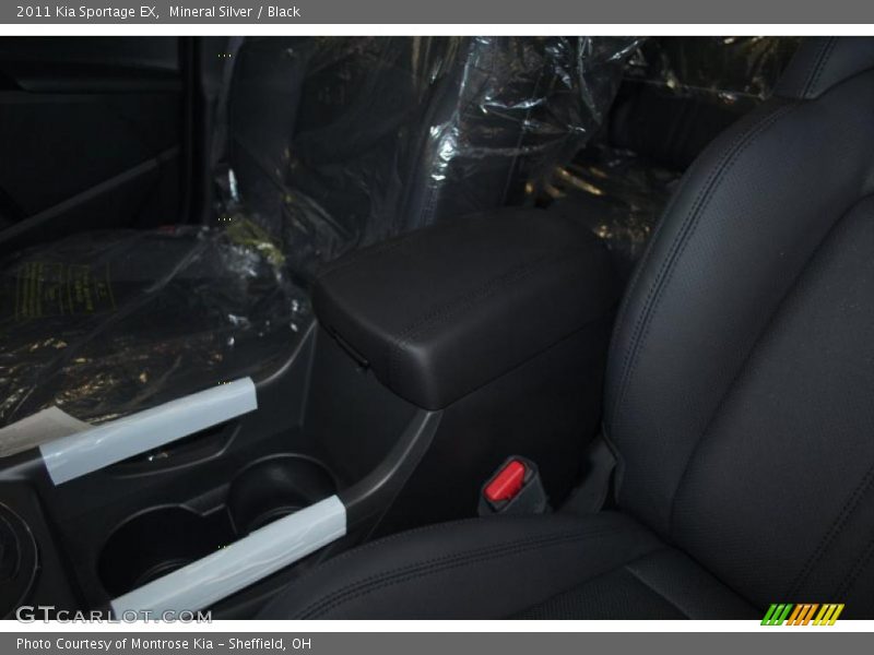 Mineral Silver / Black 2011 Kia Sportage EX